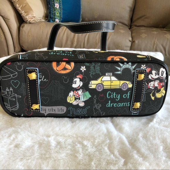 Disney Dooney & Bourke Mickey Minnie NEW YORK Tote - Picture 4 of 8